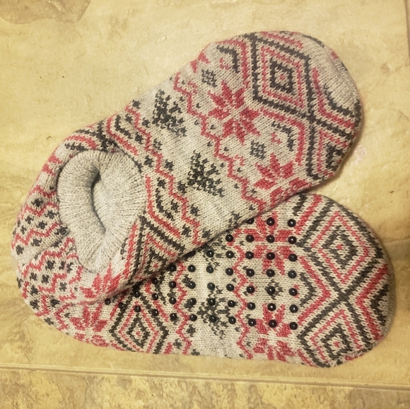 Slippers - Picture 1 of 1